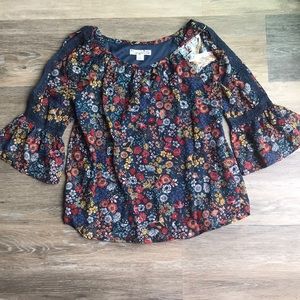 NWT Boho Style Top with Necklace